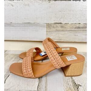 Dolce Vita Womens 9 tan woven vegan leather Santana heeled slip on sandals NEW